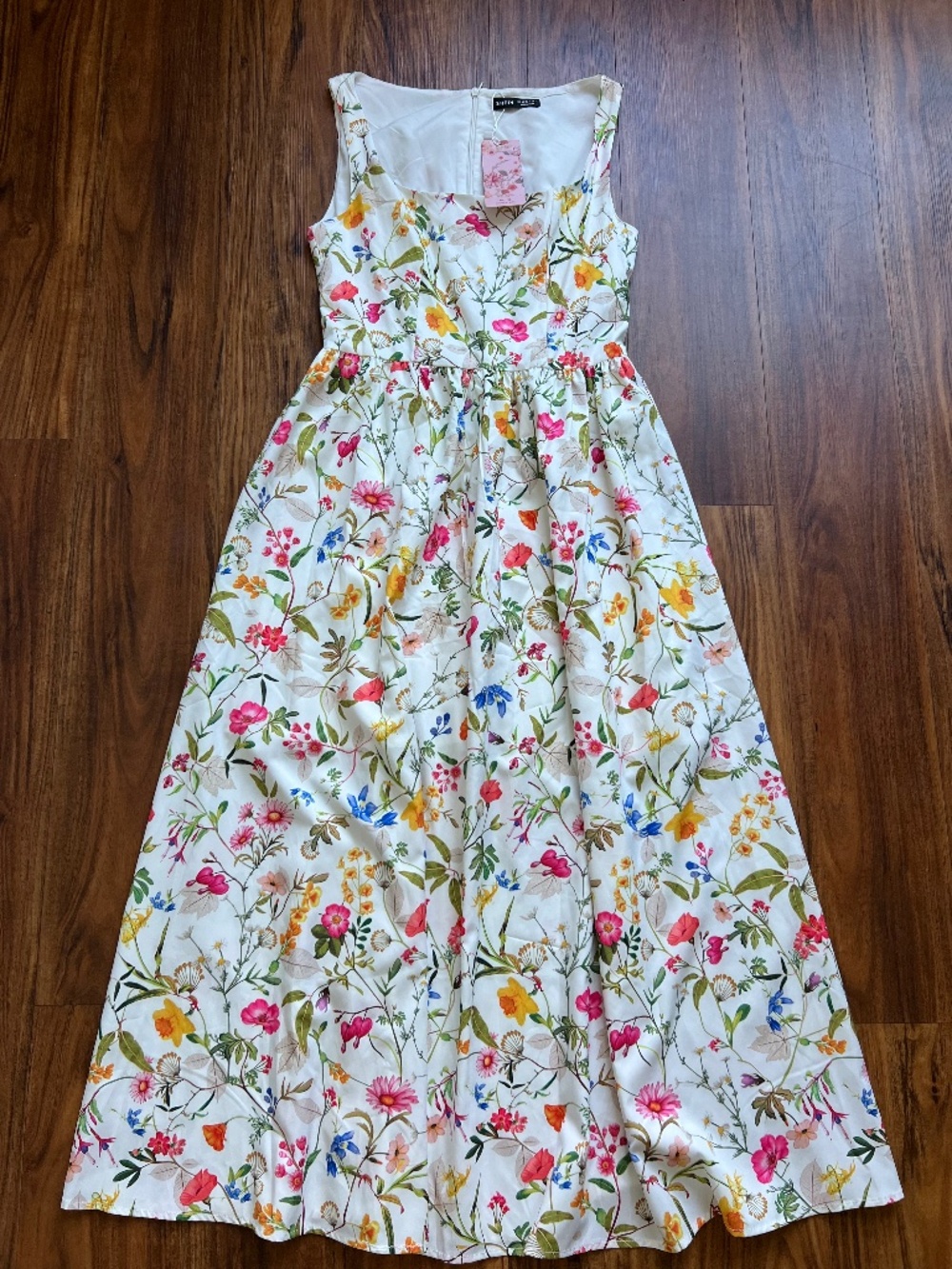 🌸 MOD Floral Maxi Dress – White Multicolor Floral – XS – NWT